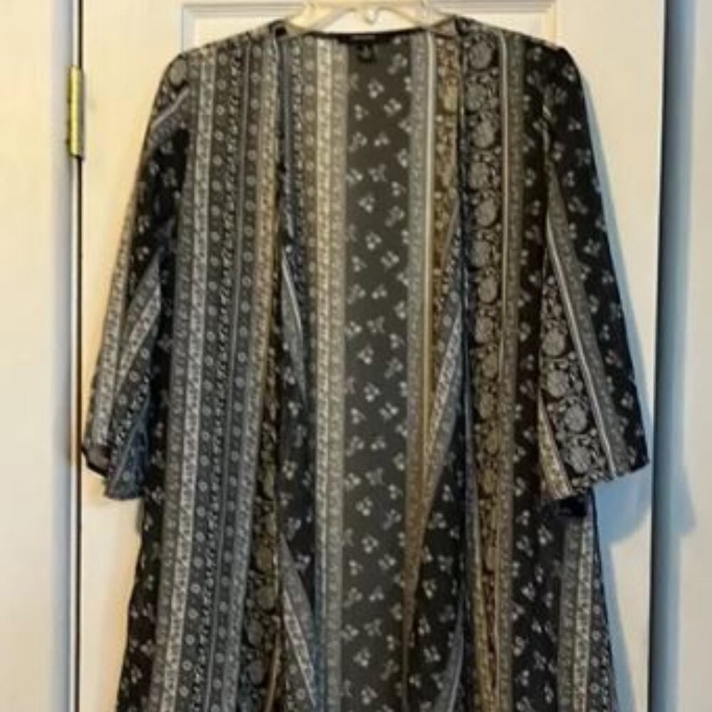 Espresso floral Cover Up - size SMALL